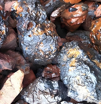 Manganese ore crushing and grinding plant for
ferromanganese production